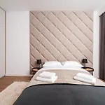 Appartement Wola Karolkowa Superior By Bookinghost *